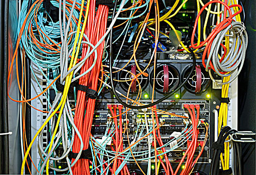 微软缺席CES2013，浪费推广win8大好机会